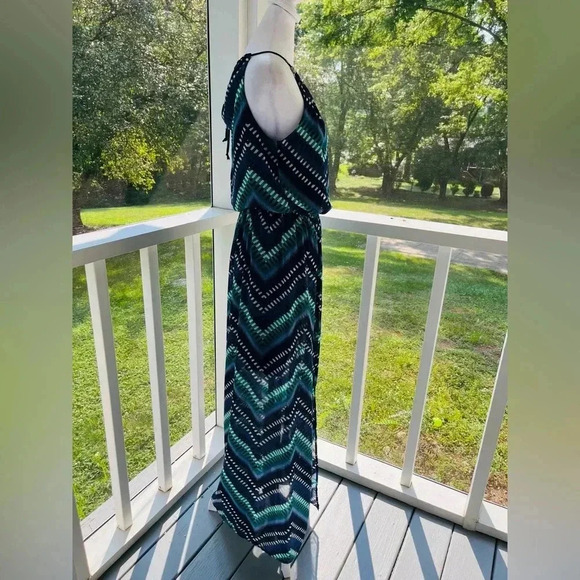 Maurice’s chevron print maxi dress small - Picture 3 of 10